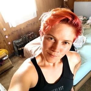 Meet your Posher, Lucy